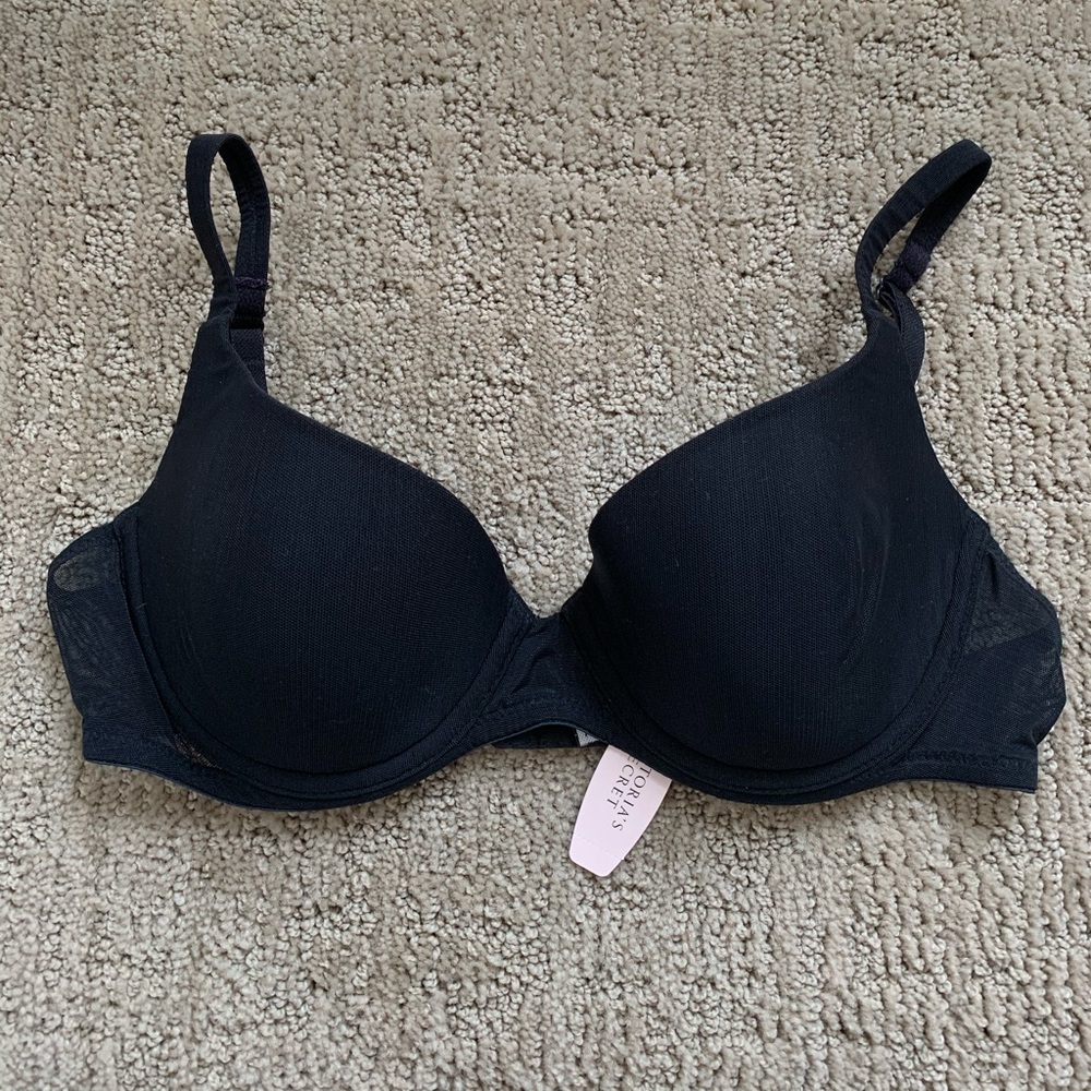 NWT Victoria’s Secret Demi black mesh bra 34B